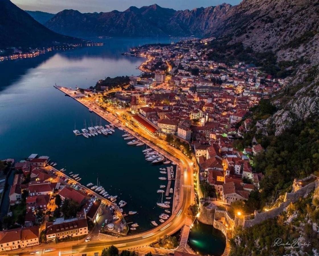 Studio Apartment Silva Kotor Eksteriør billede